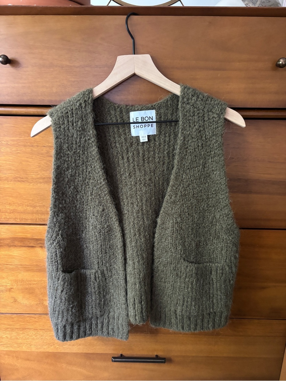 Le Bon Shoppe Grandpa Vest Alpaca Olive XS/S